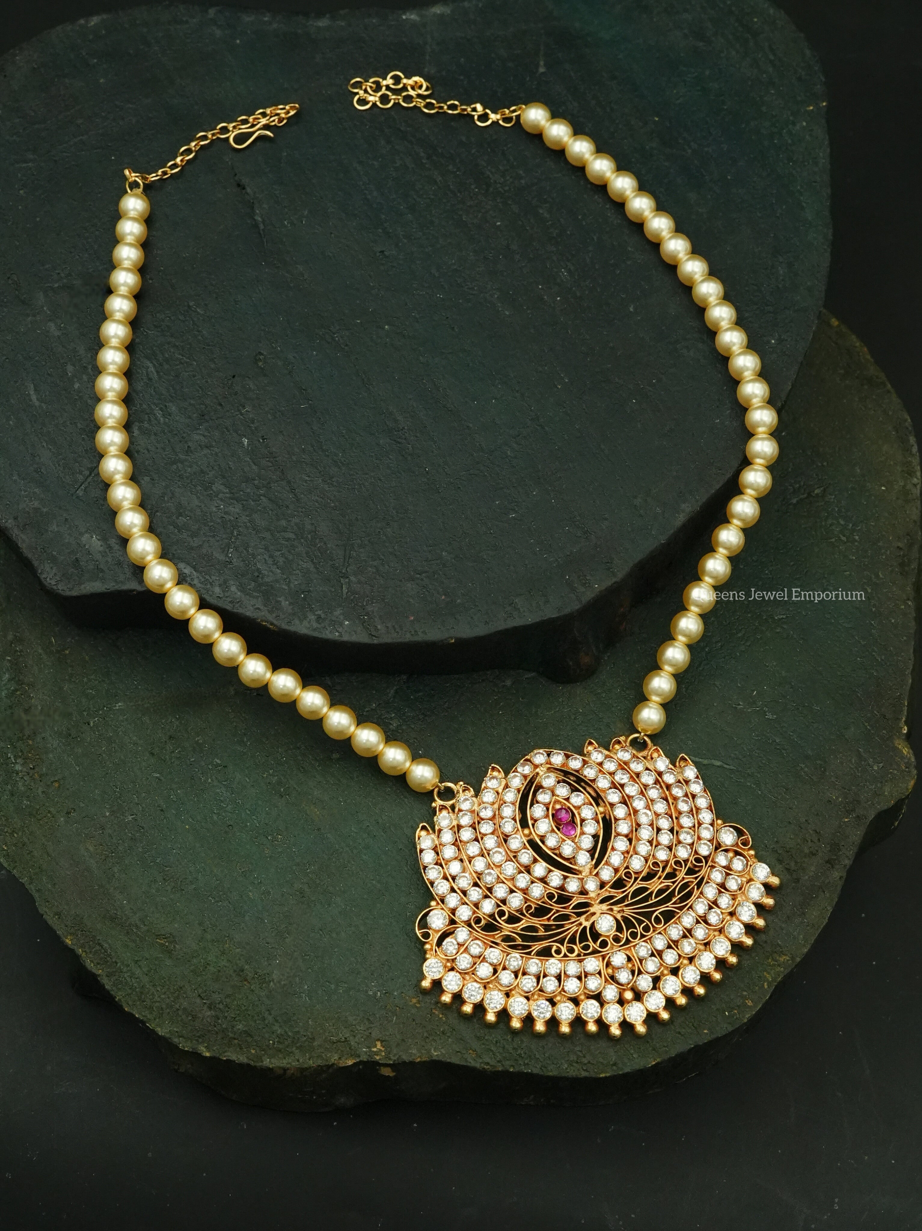 Traditional white lotus pendant-South indian pearl haram