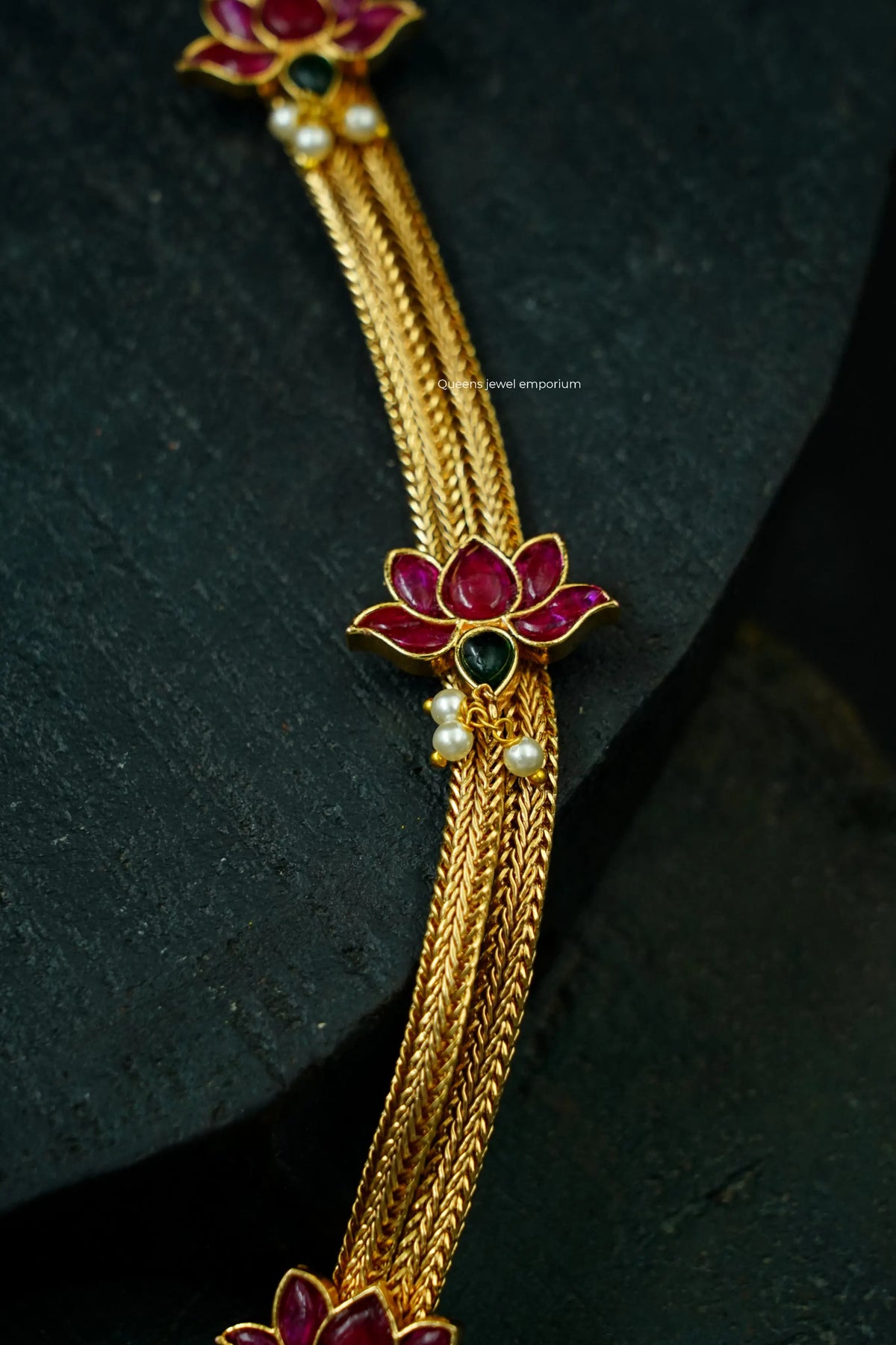 Antique chain kemp haram-Kemp lotus motif haram