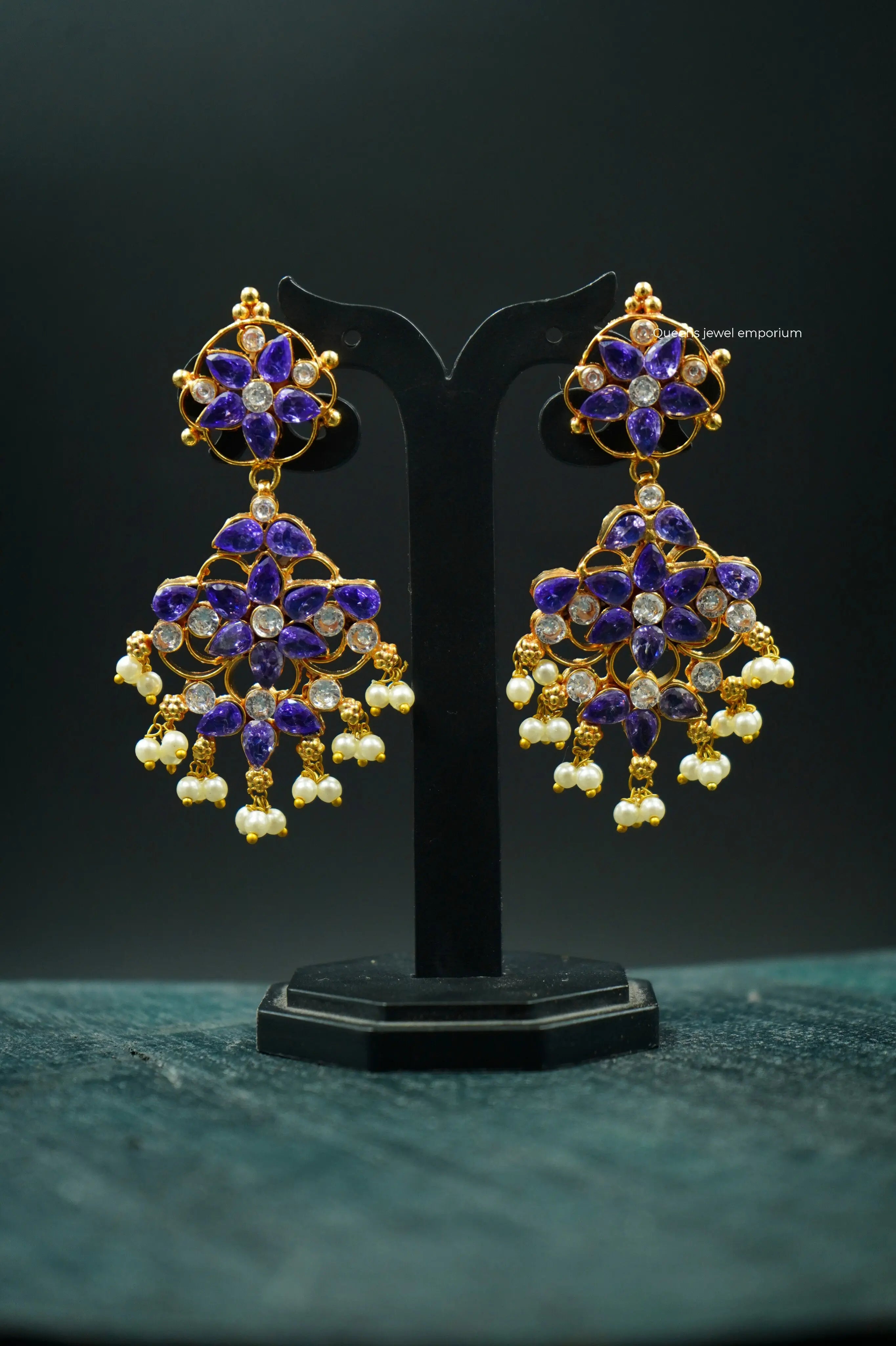 Violet zircon stone-Haram with flower design 