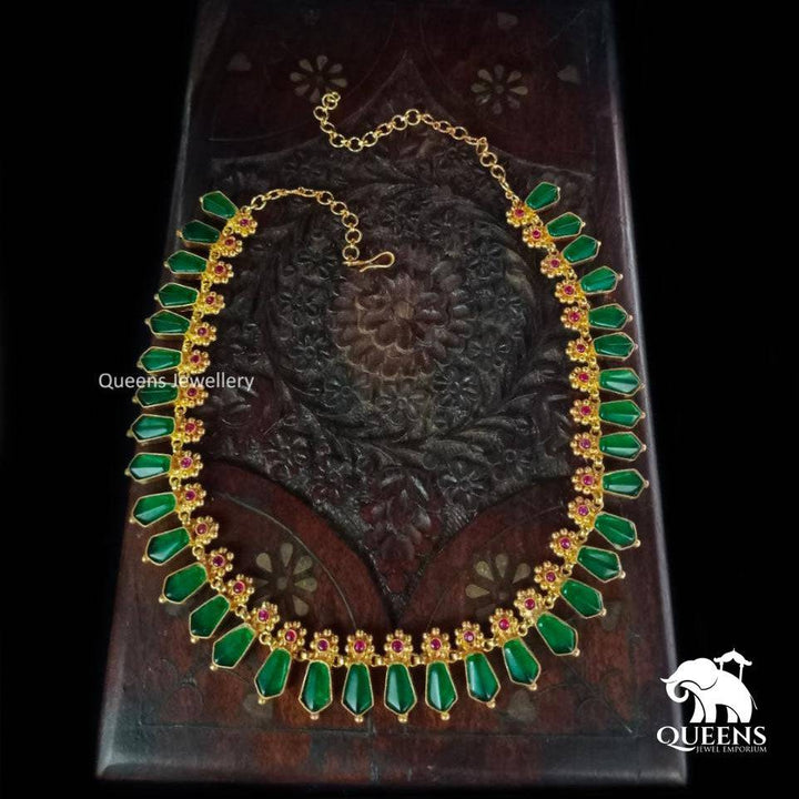 NAGAPADAM LEELA NECKLACE - Queens Jewel Emporium