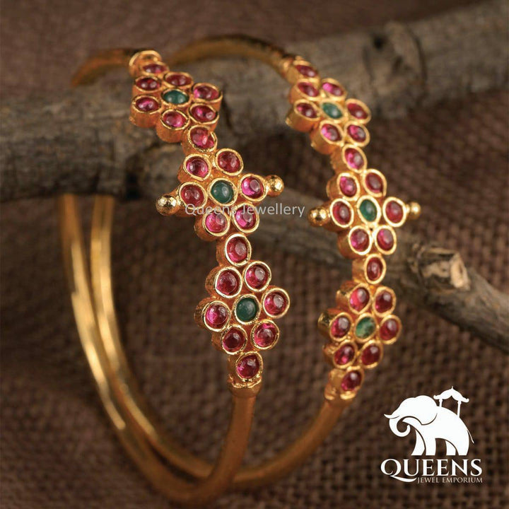 AMBIGAI KEMP KAPPU - Queens Jewel Emporium