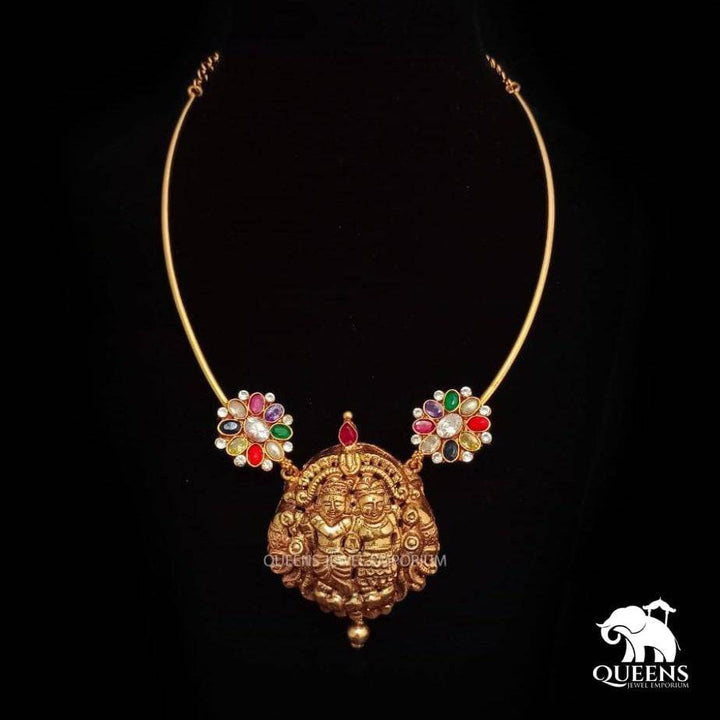 NAVARATHNA NALINA - Queens Jewel Emporium