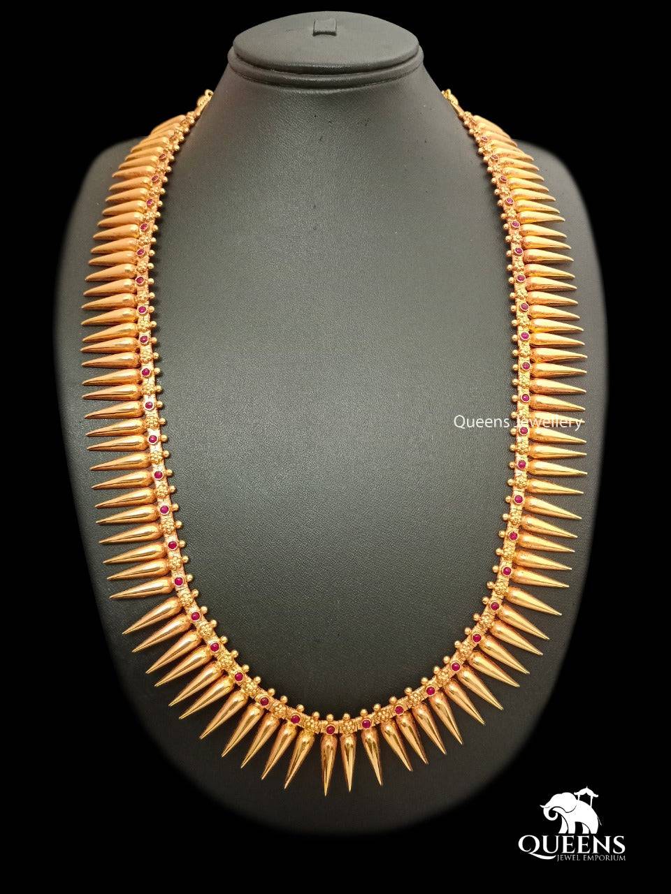 Mullai poo malai in gold top