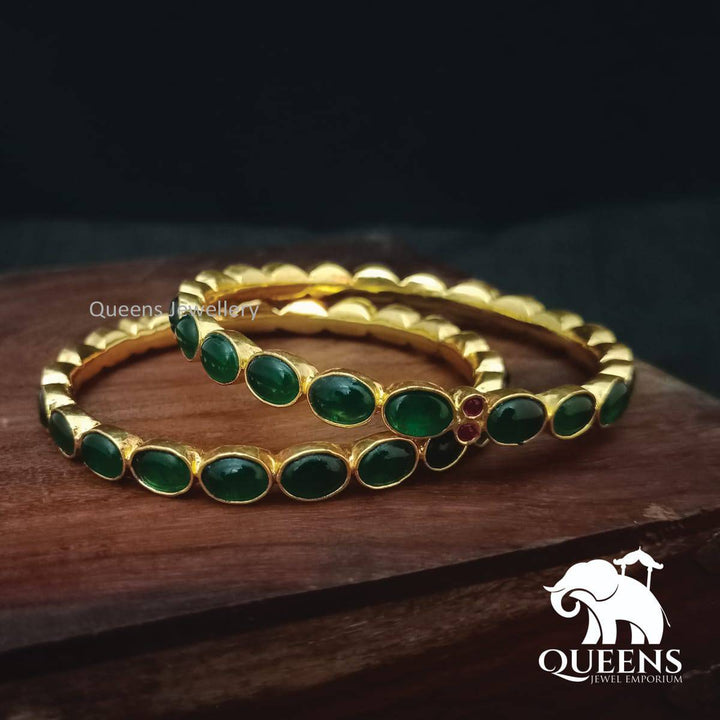MYVIZHI KEMP BANGLE - GREEN - Queens Jewel Emporium