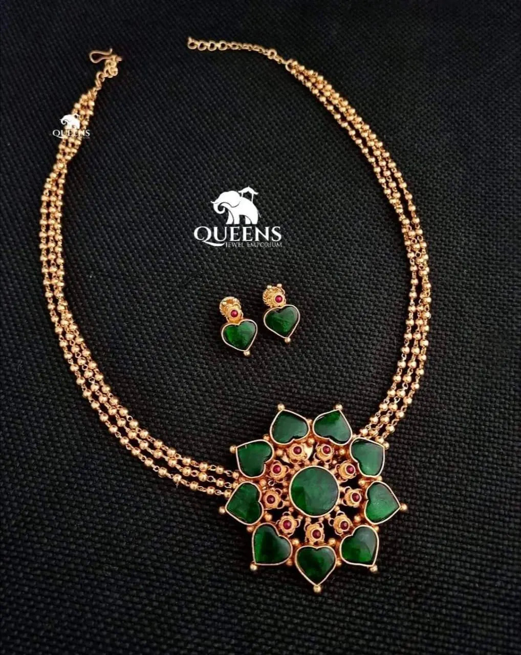 CHUGANTH PENDENT SET - Queens Jewel Emporium