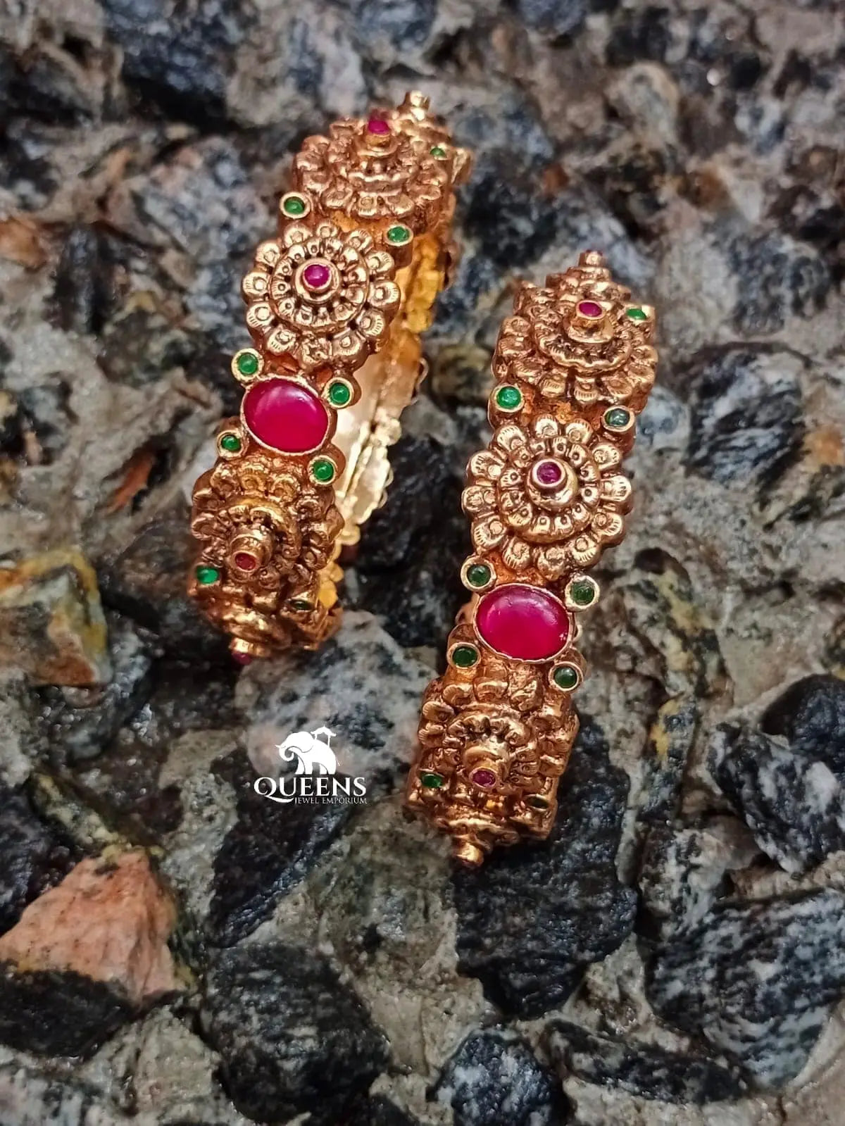 FLORAL NAGAS BANGLE - Queens Jewel Emporium