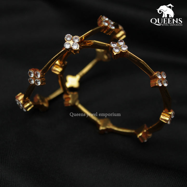 SRAVANTHI BANGLES - Queens Jewel Emporium