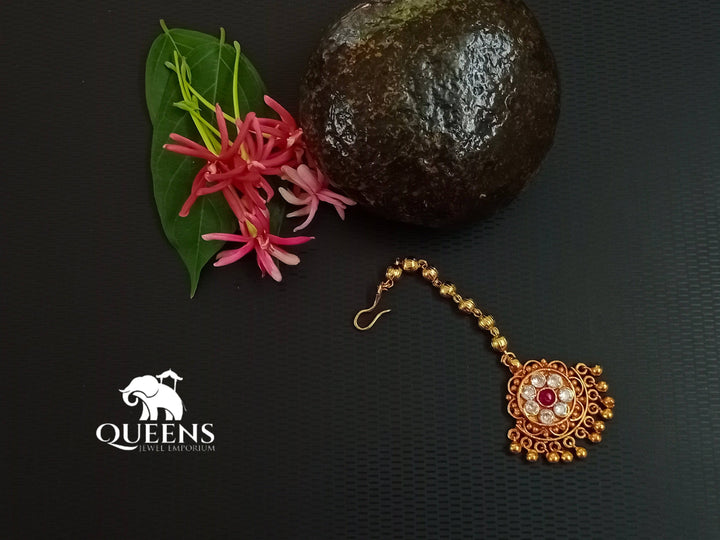 ADWITIYA ANTIQUE HAIR TIKKA - Queens Jewel Emporium