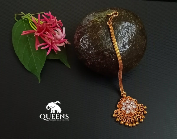 PADMAWATI ANTIQUE HAIR TIKKA - Queens Jewel Emporium