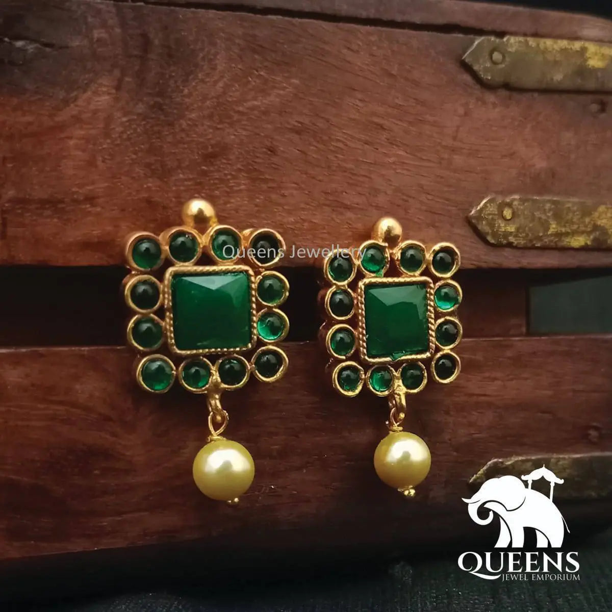 SATHURA EARRINGS GREEN - Queens Jewel Emporium