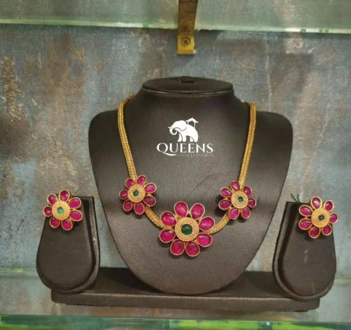 SARITHA FLORAL KODI CHAIN - Queens Jewel Emporium