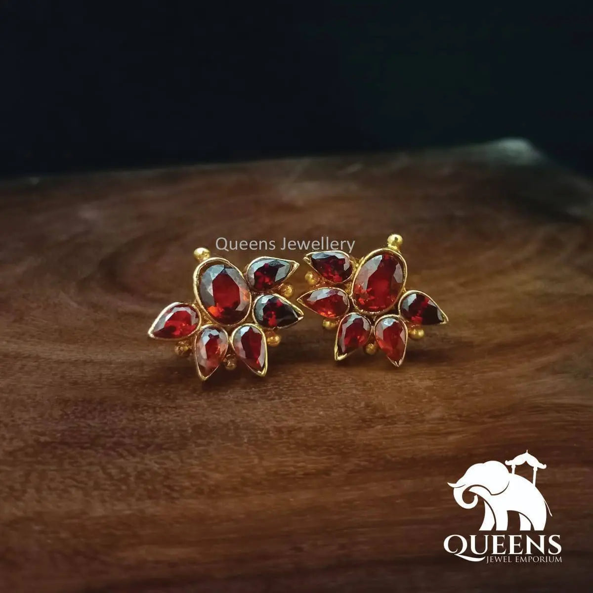 YAMUNA GARNET EARRINGS - Queens Jewel Emporium