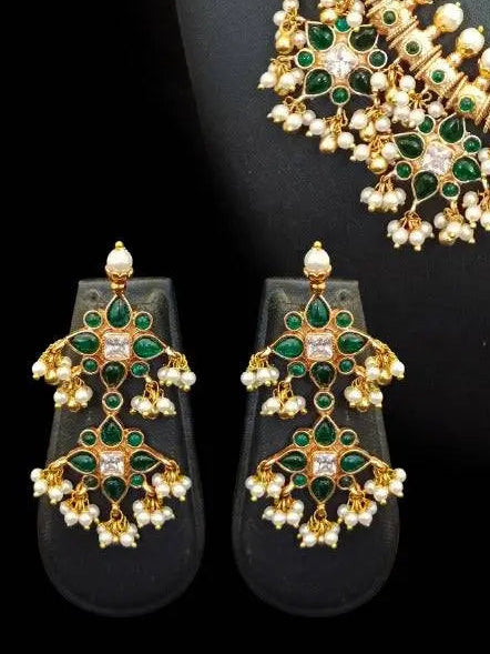 Green kemp stone-Haram and stud with white hangings