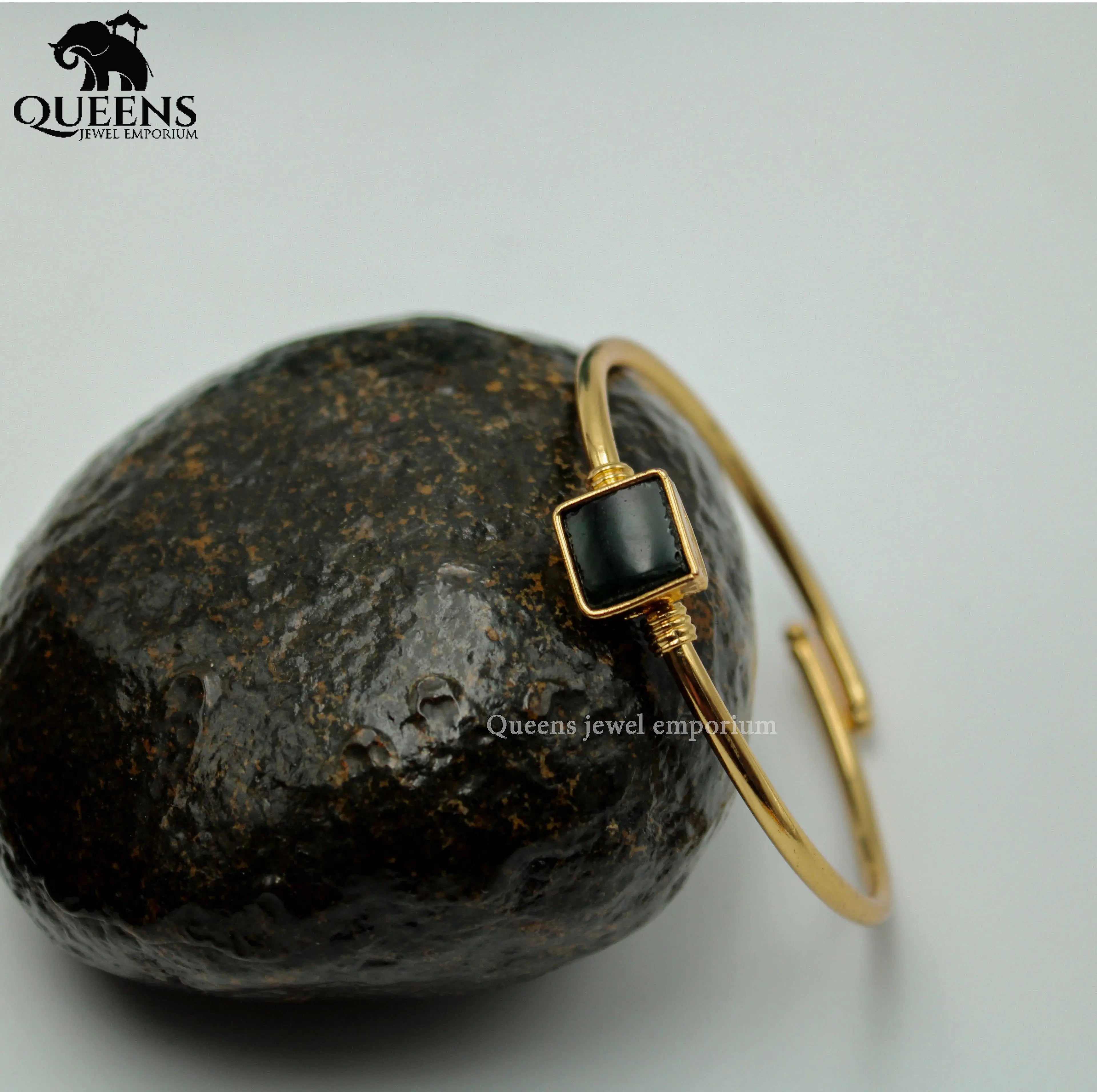 Classic black stone kada-Square black stone center-Simple plain kada